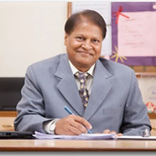 Dr. jk Goyal