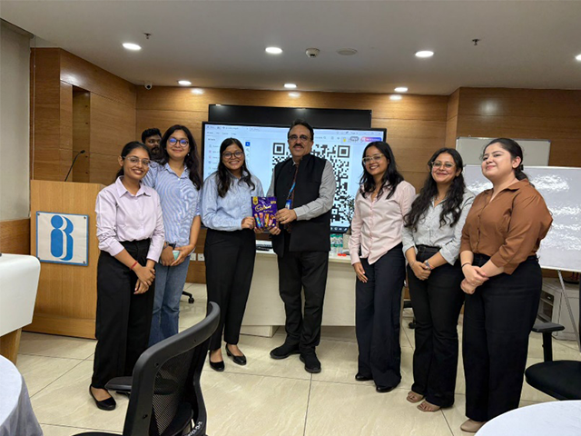 hr students visit iibf pgdm