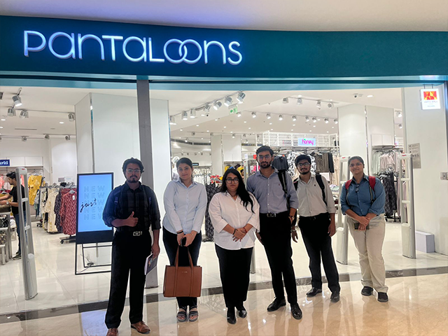 jims student visit vegas mall